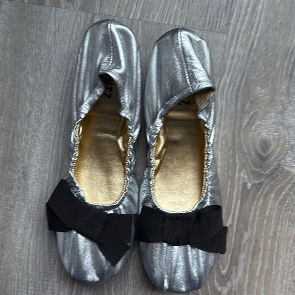 Schutz SUZANNE LEATHER FLAT - Picture 2 of 9